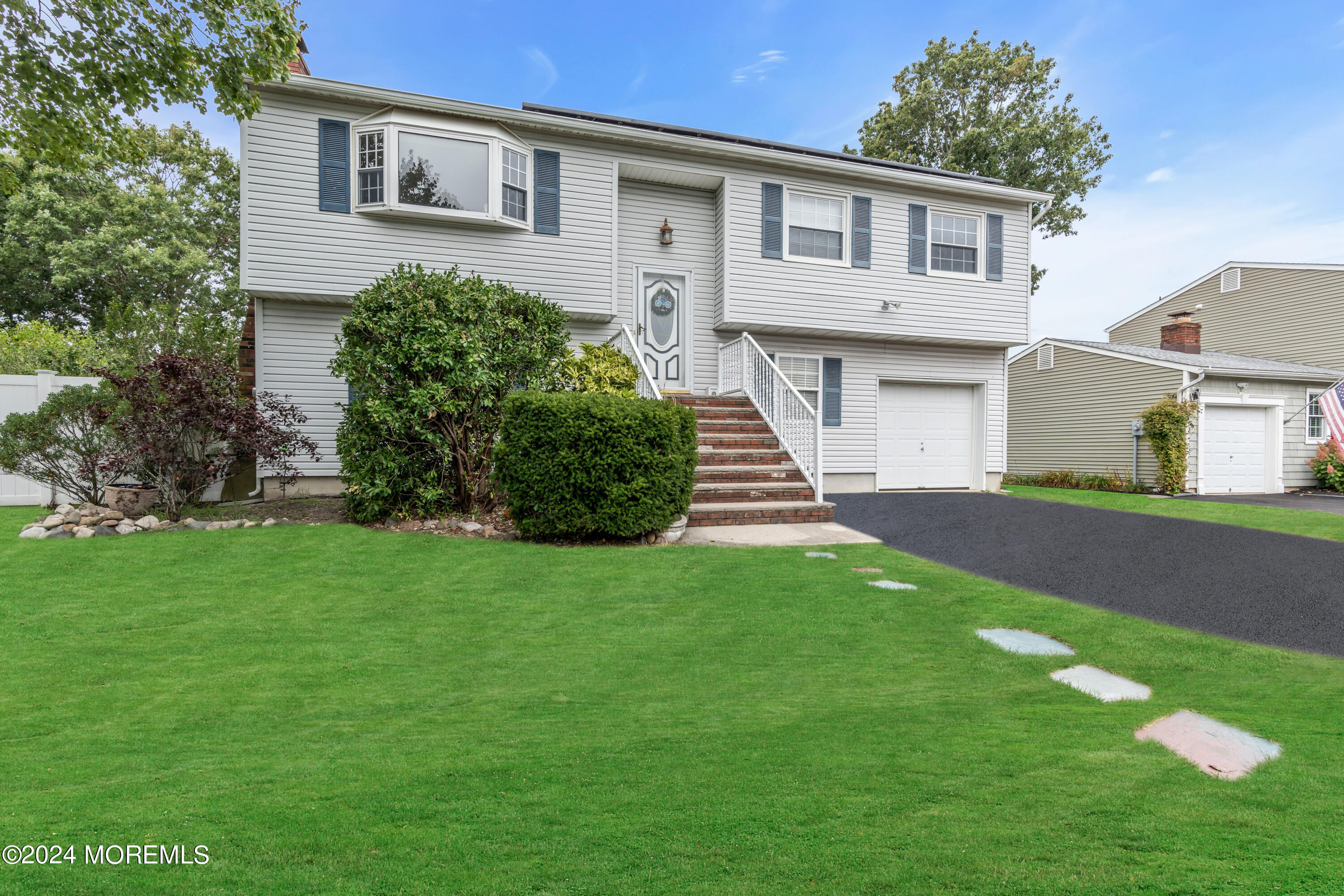 332 Emberly Road, Brick, New Jersey image 6