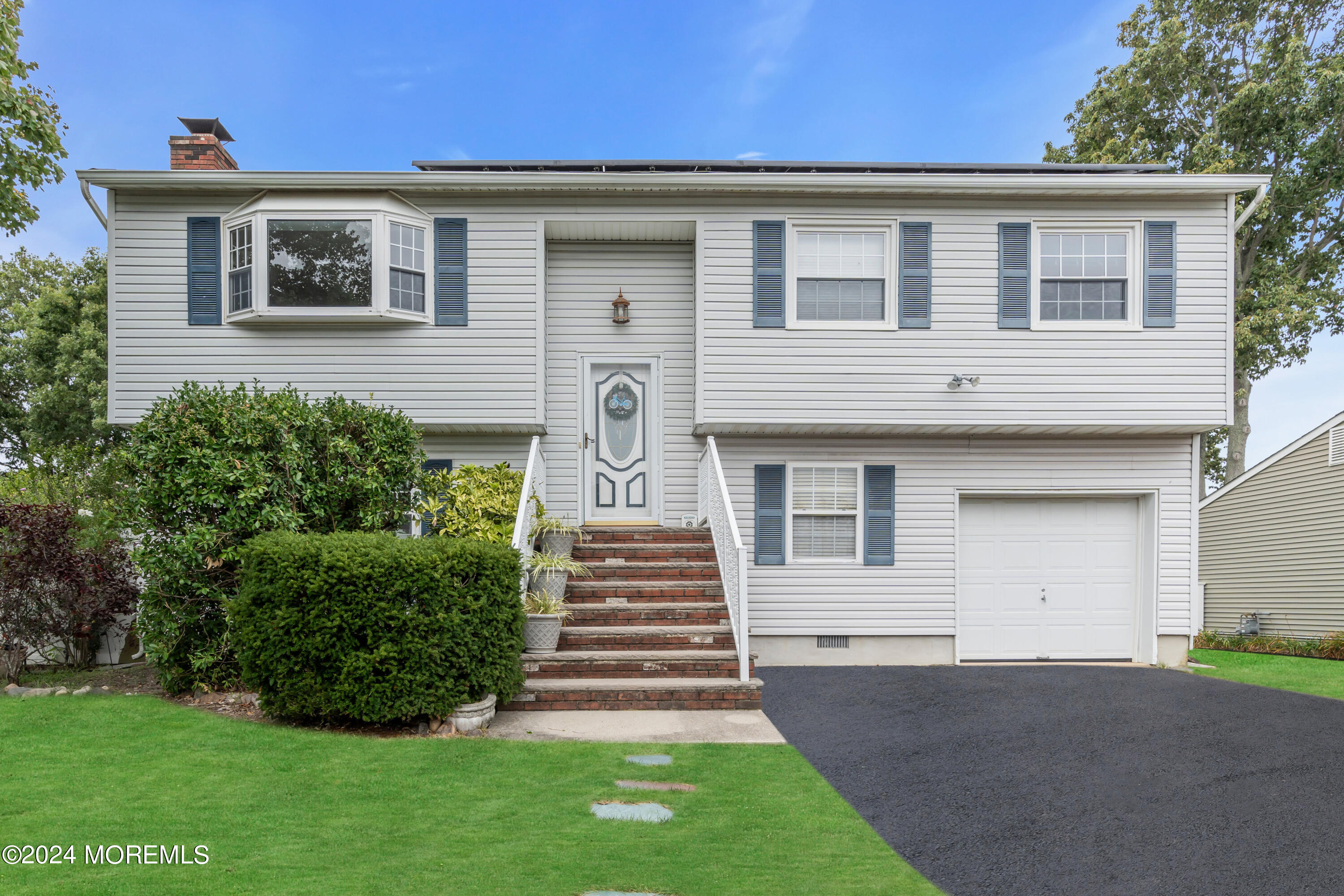 332 Emberly Road, Brick, New Jersey image 1