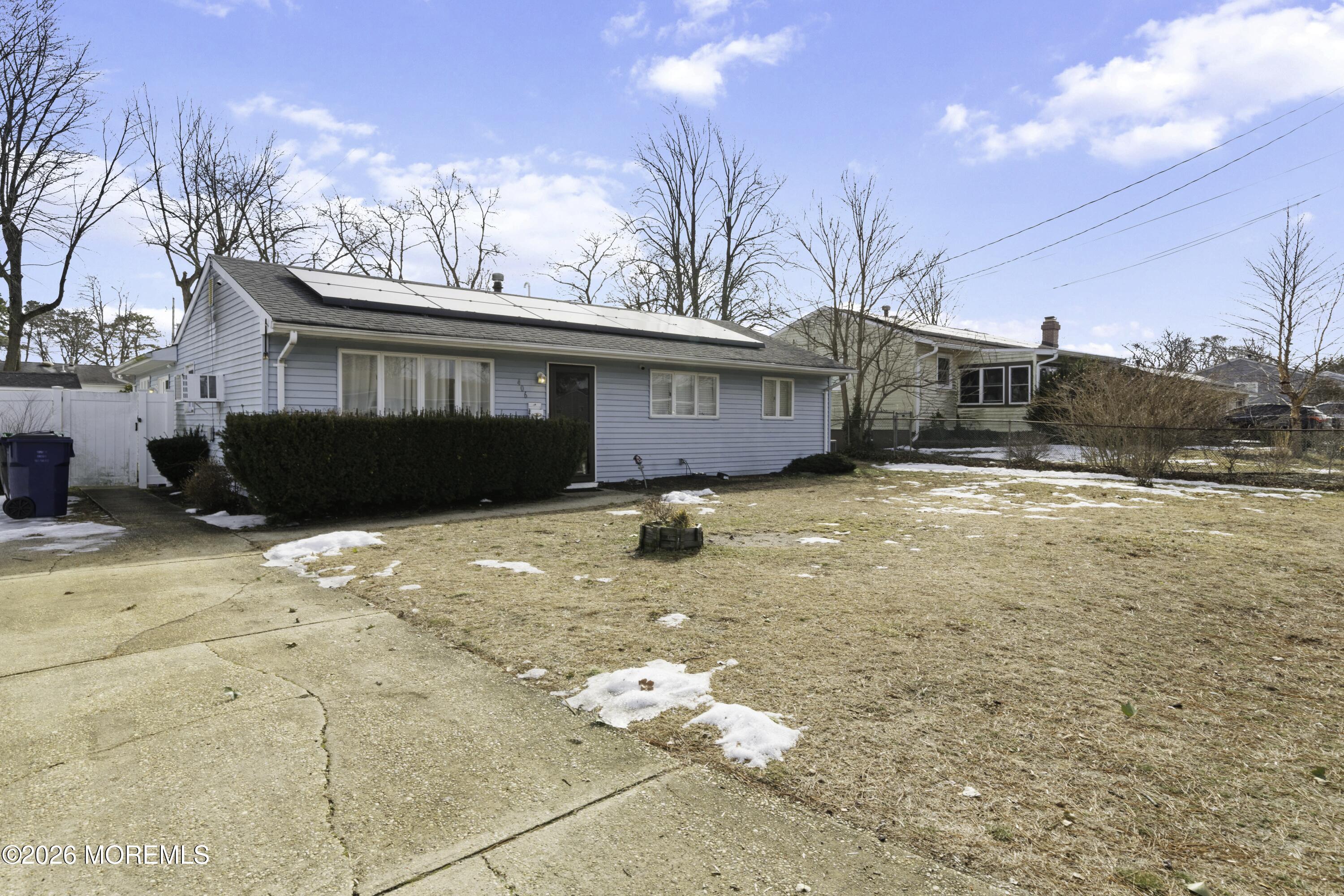 406 Applegate Avenue