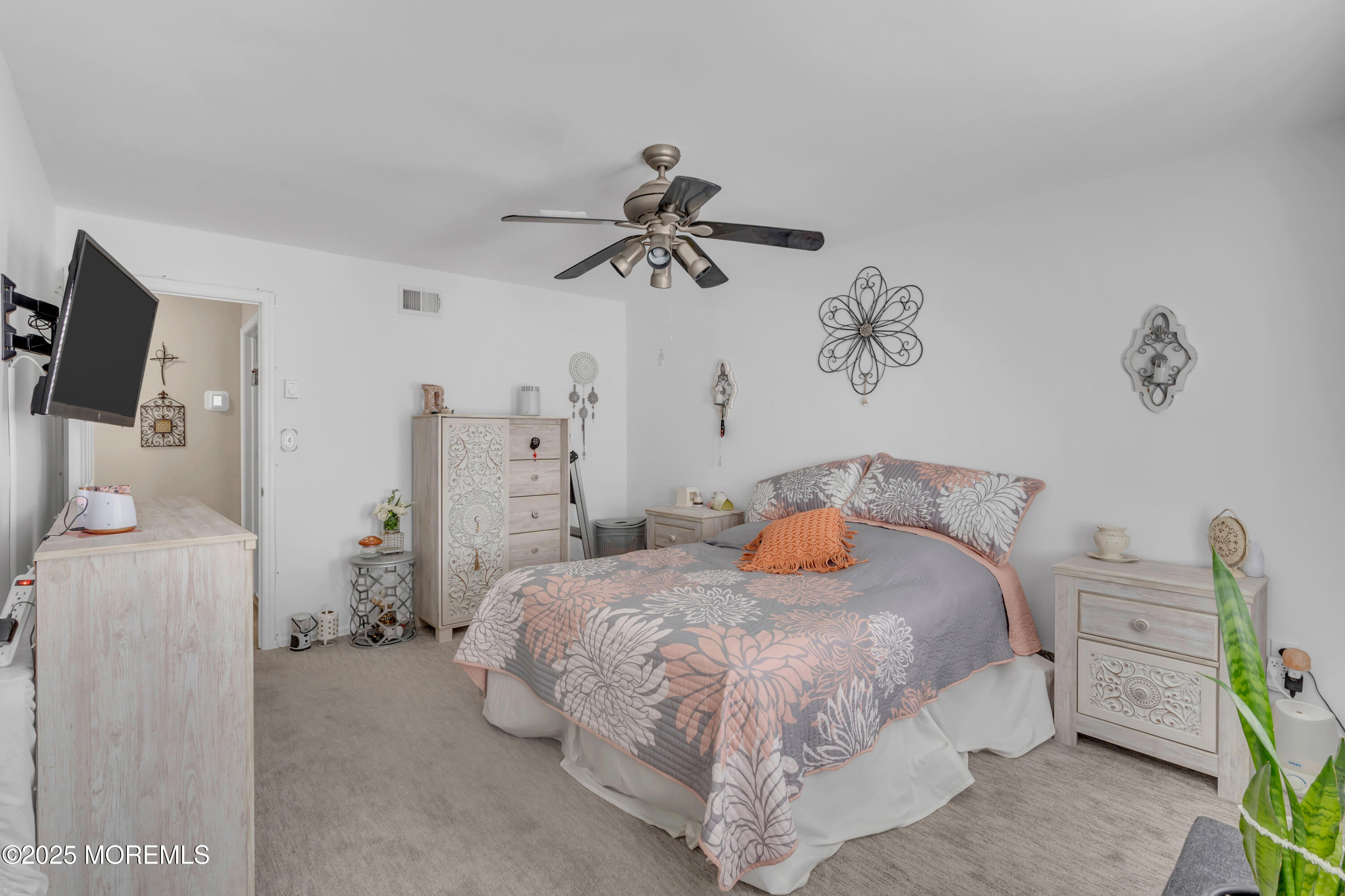 162B Parkway Drive #1000, Freehold, New Jersey image 9