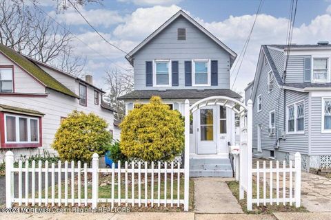 Multifamily For Rent - 433 Lincoln Avenue #LOWER<br/> Point Pleasant, NJ 08742