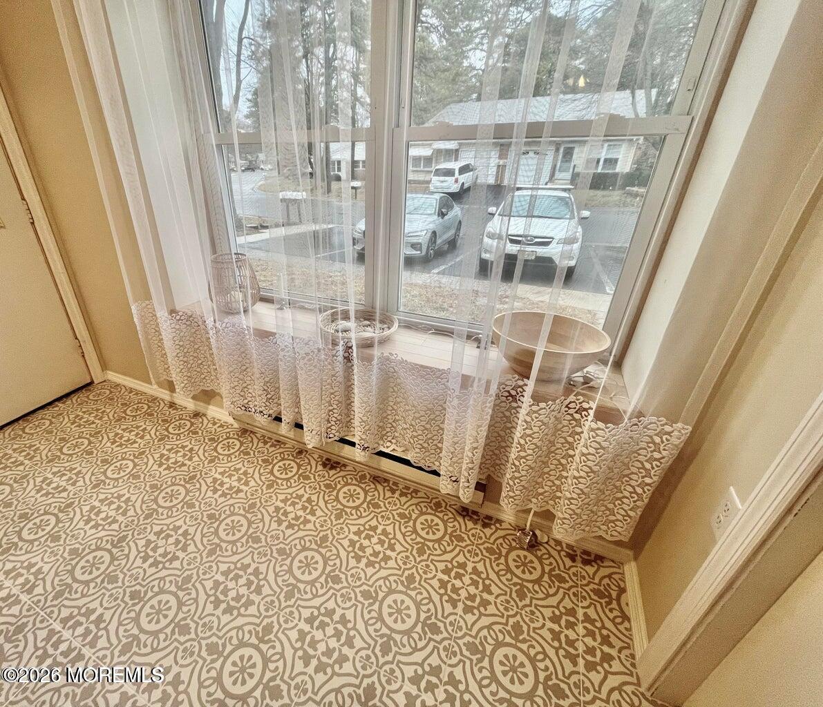 13 B Lexington Drive B