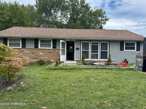 Homes For Sale - 105 S Garden Boulevard<br/> Beverly, NJ 08010