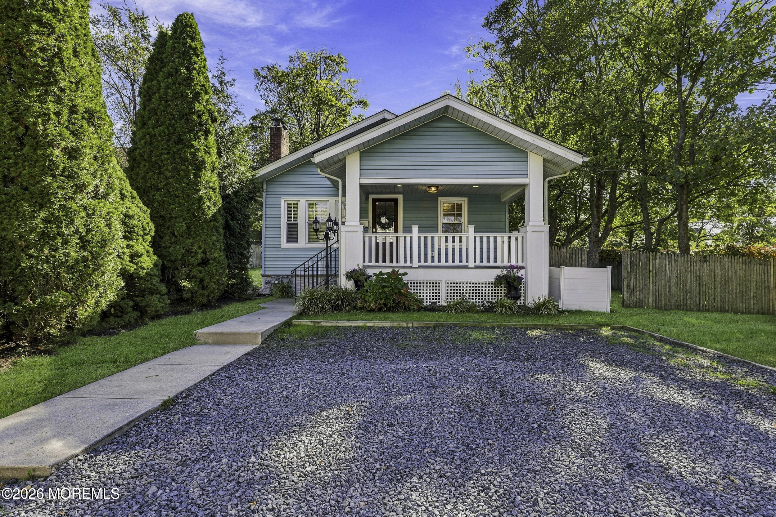1111 Ridge Avenue