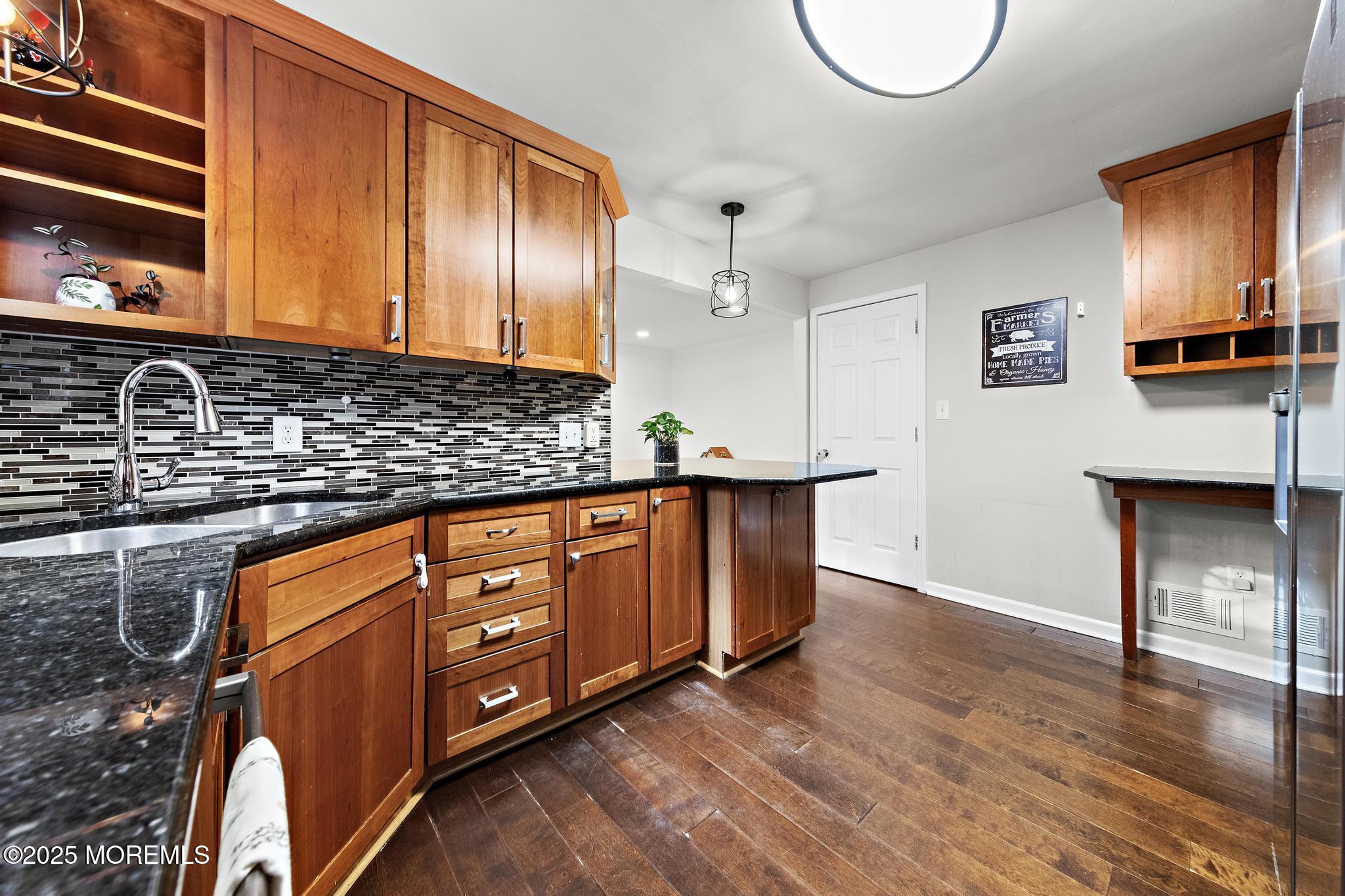 2016 Fanwood Street, Oakhurst, New Jersey image 10