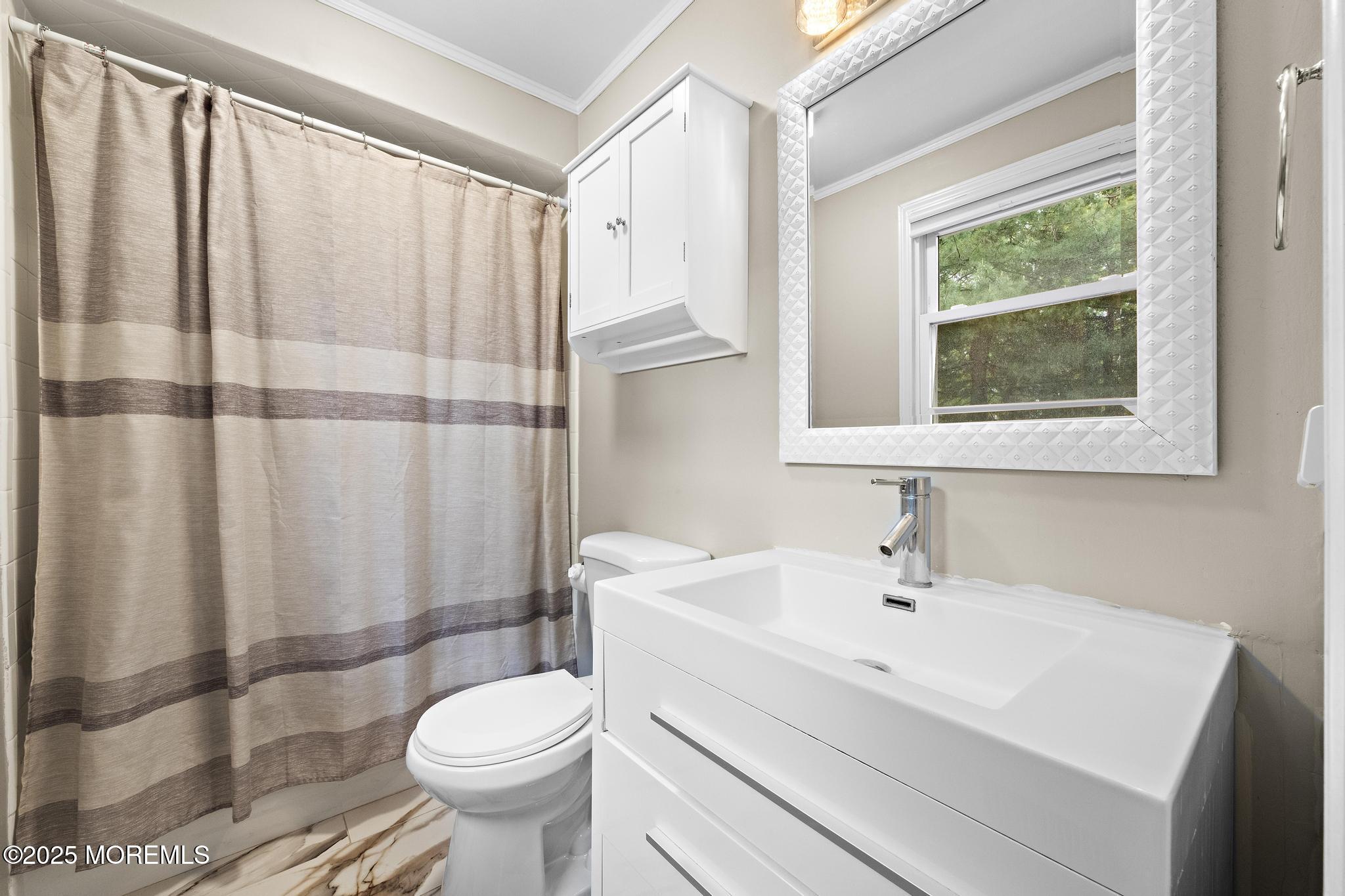 2016 Fanwood Street, Oakhurst, New Jersey image 24