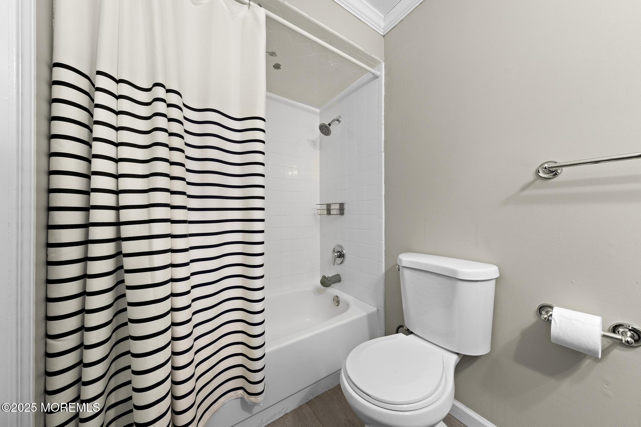 2016 Fanwood Street, Oakhurst, New Jersey image 29