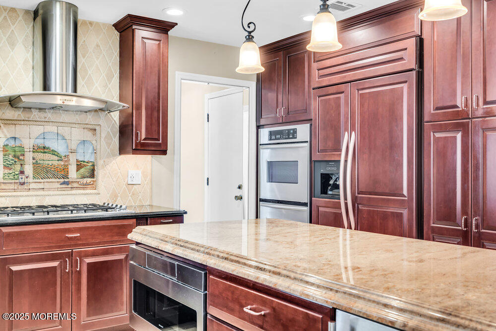 44 Longstreet Road, Manalapan, New Jersey image 18