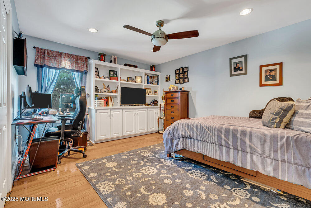 28 Pheasant Drive, Marlboro, New Jersey image 33