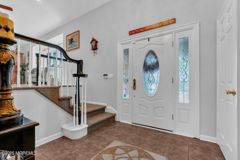 28 Pheasant Drive, Marlboro, New Jersey image 6