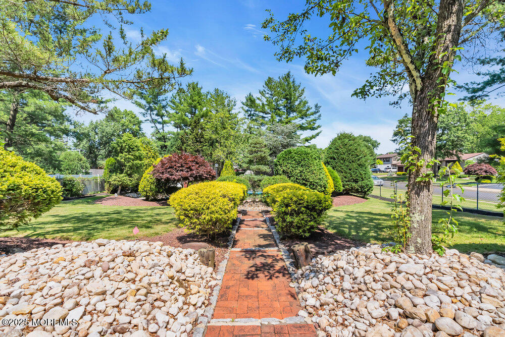 28 Pheasant Drive, Marlboro, New Jersey image 40