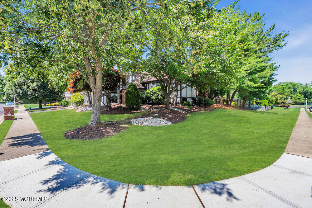 28 Pheasant Drive, Marlboro, New Jersey image 38
