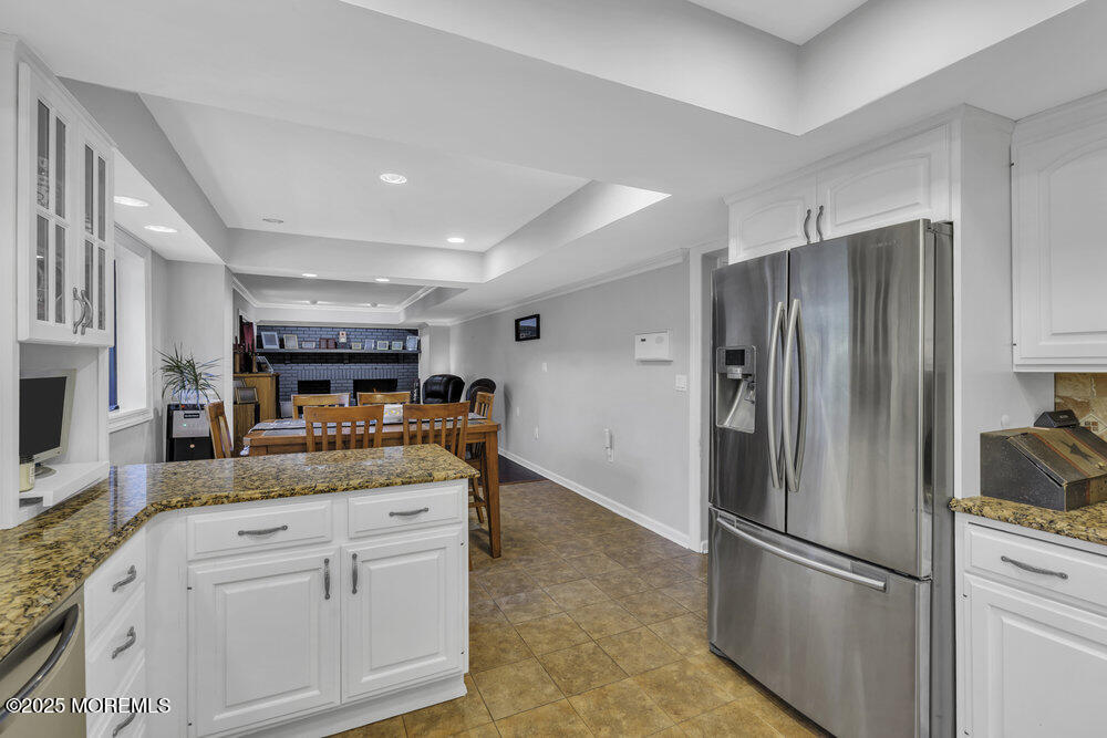 28 Pheasant Drive, Marlboro, New Jersey image 13
