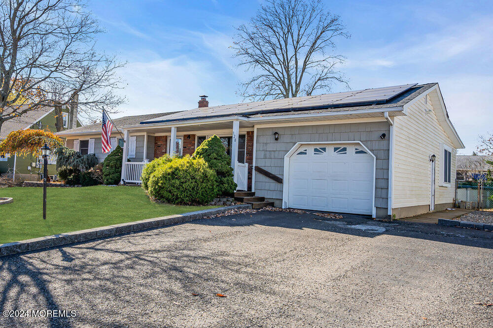 328 Essex Drive, Brick, New Jersey image 3