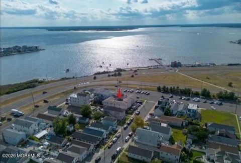 Condo For Sale - 14 Bay Boulevard #6<br/> Seaside Heights, NJ 08751