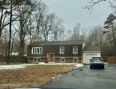 Photo of 889 Pinehurst Road, New Egypt, NJ 08533 (MLS # 22604425)