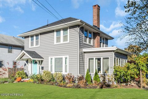 22 Statesir Place Red Bank NJ 07701