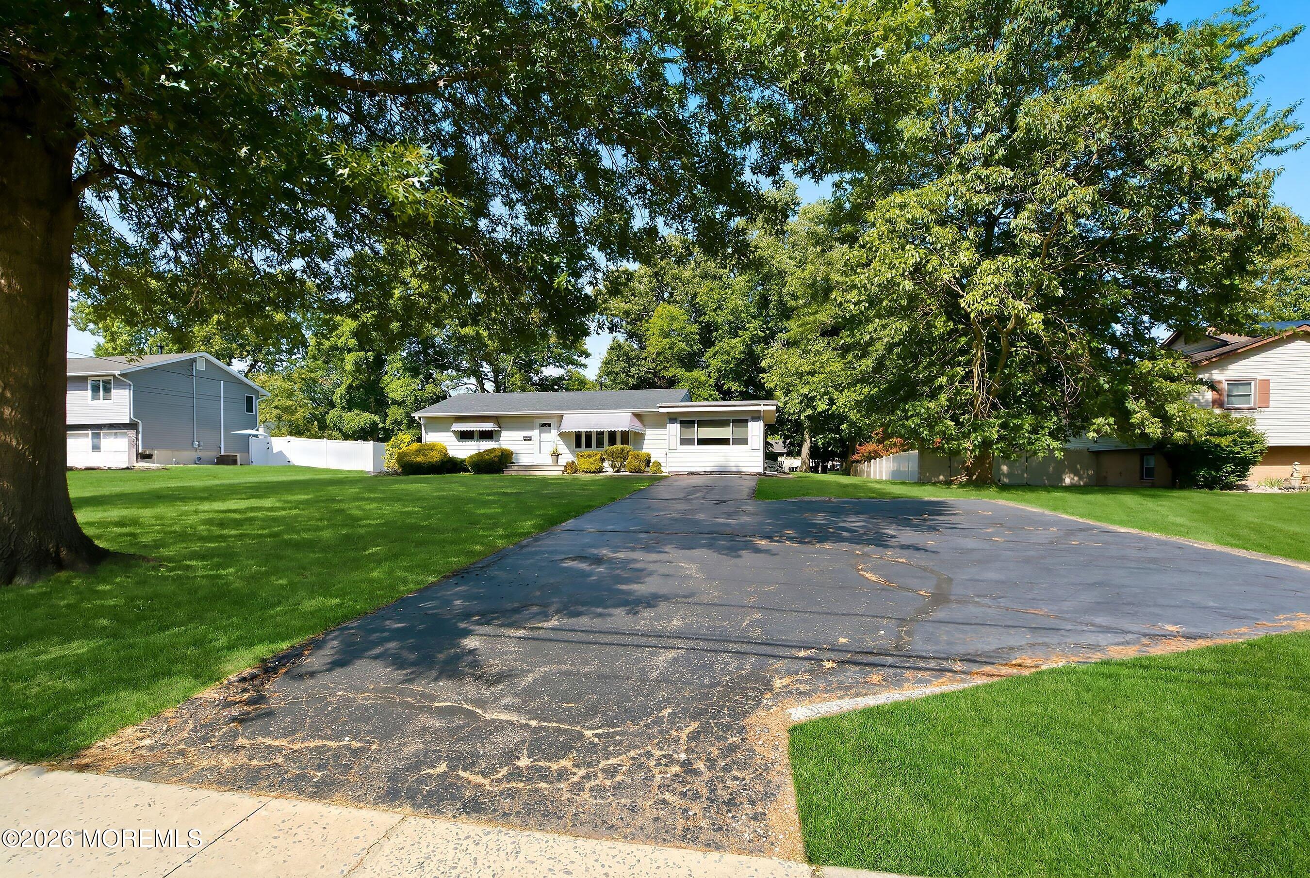 15 Tamarack Drive