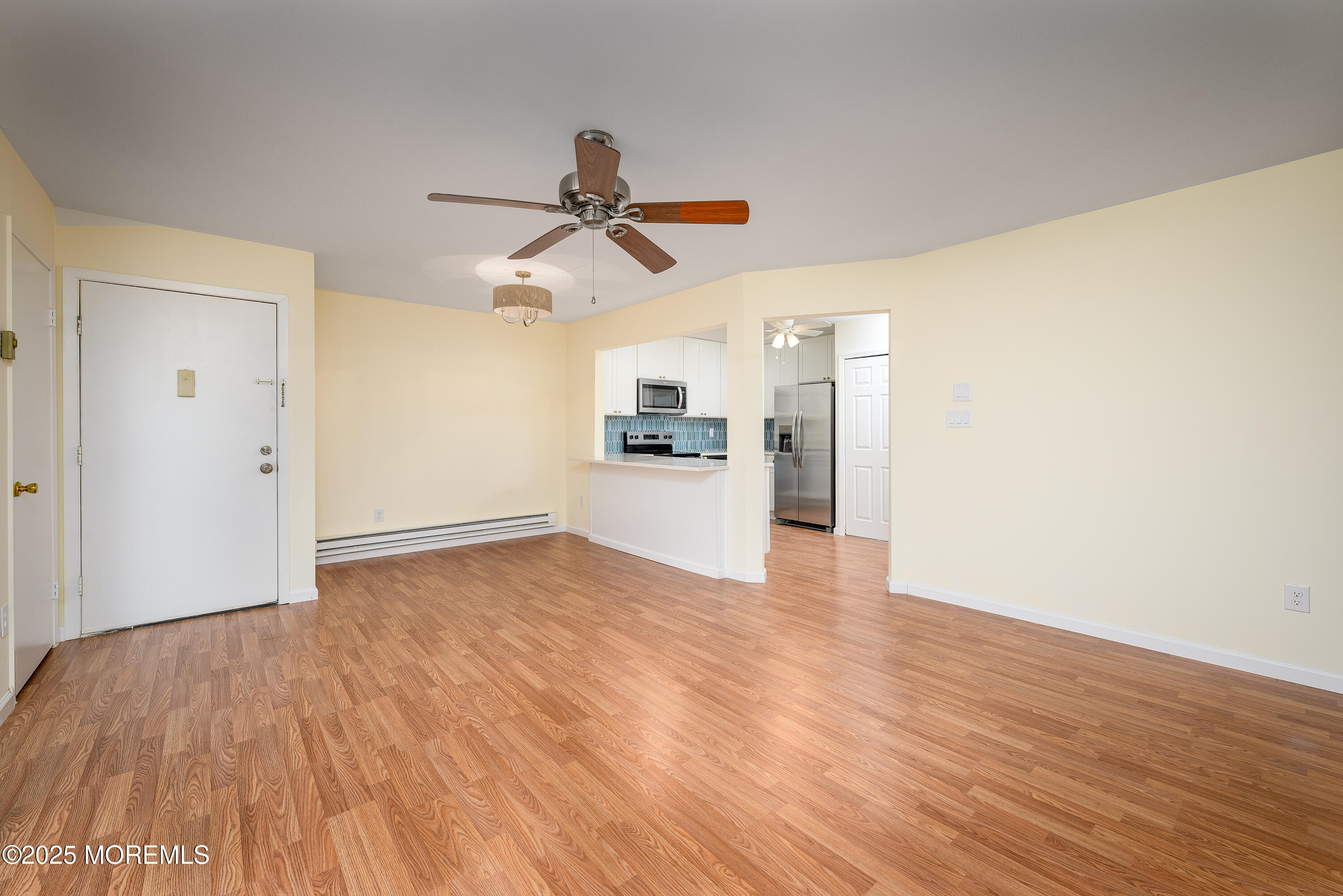 25 Western Reach, Red Bank, New Jersey image 1