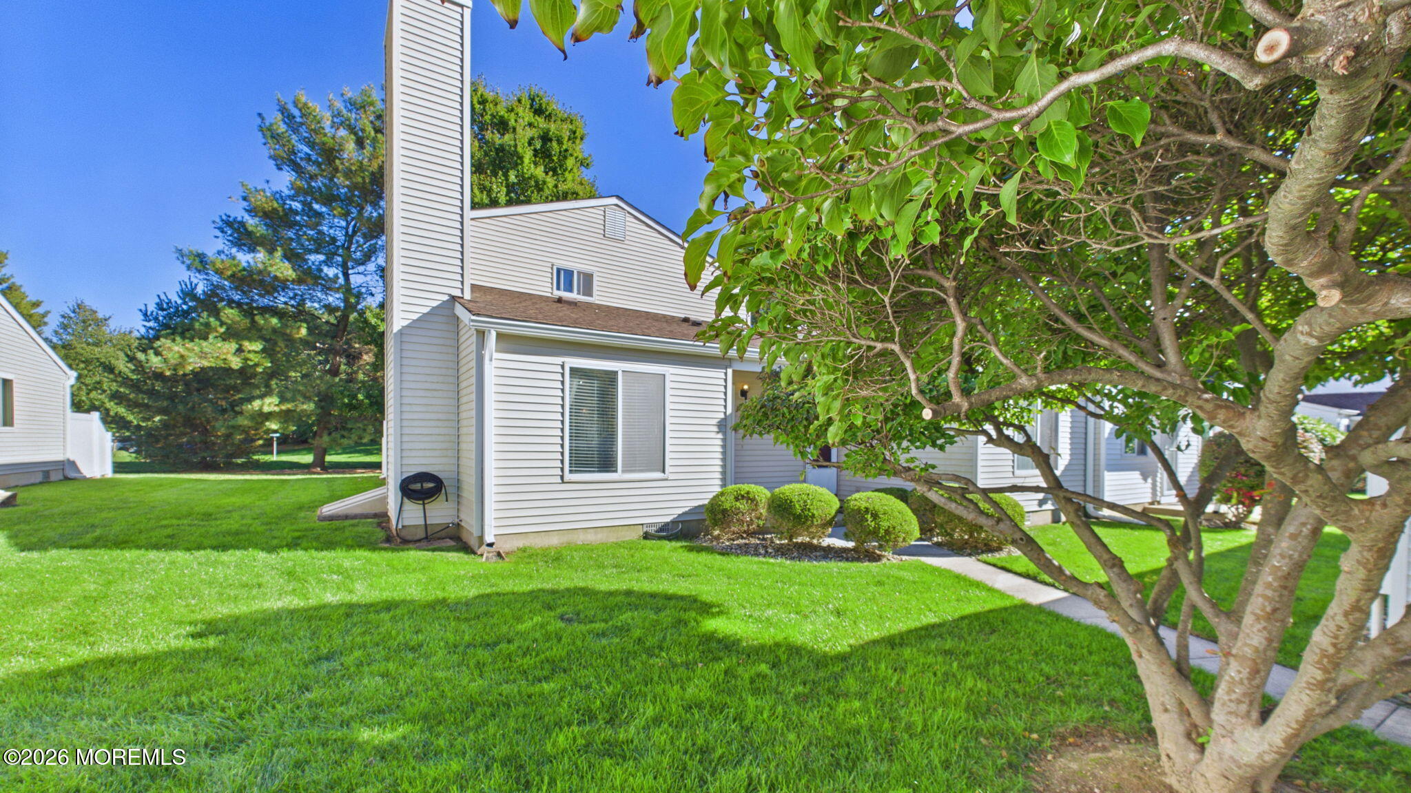14 Woodmere Court