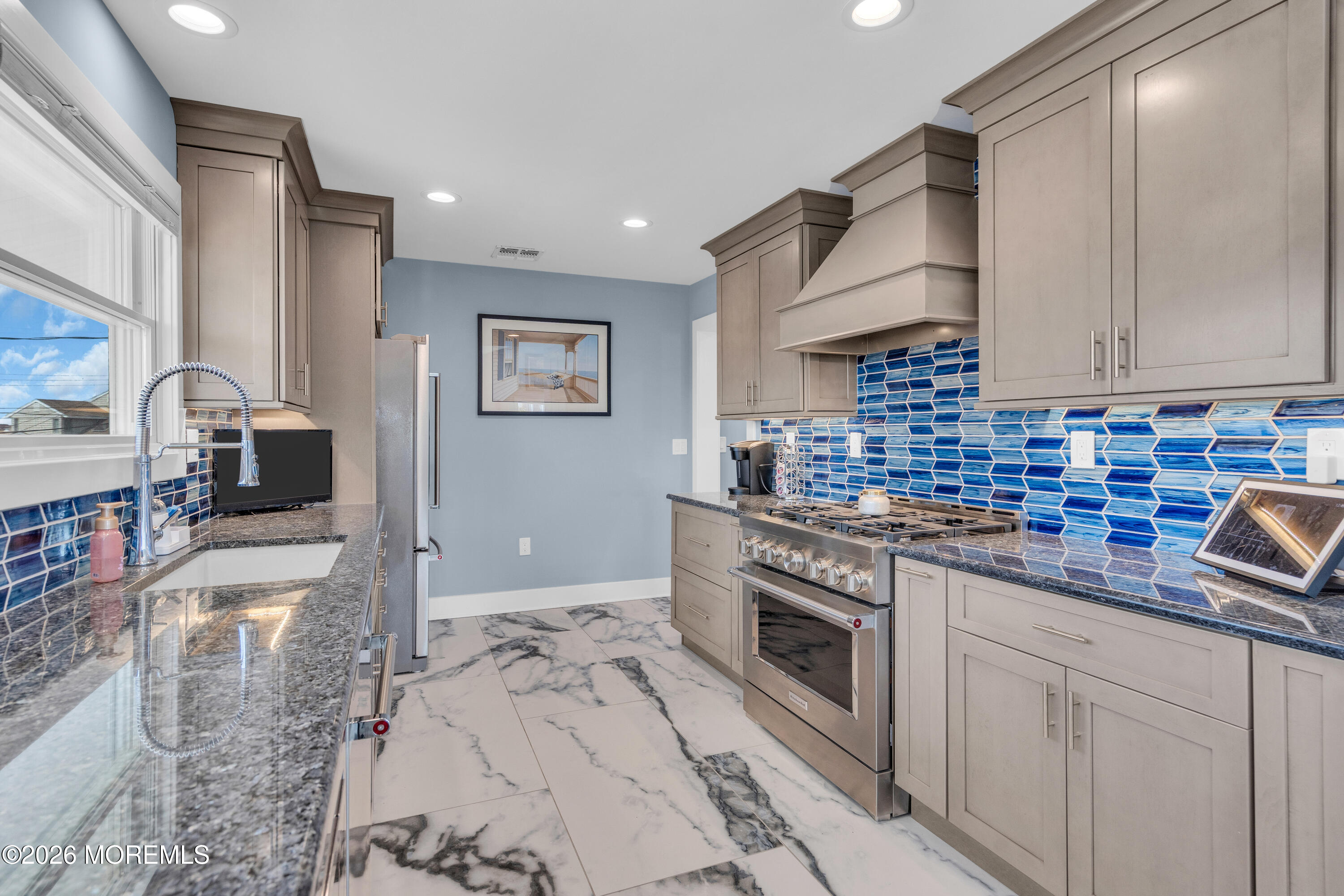 Toms River, New Jersey, 08753, United States, 3 Bedrooms Bedrooms, ,3 BathroomsBathrooms,Residential,Active,2038614