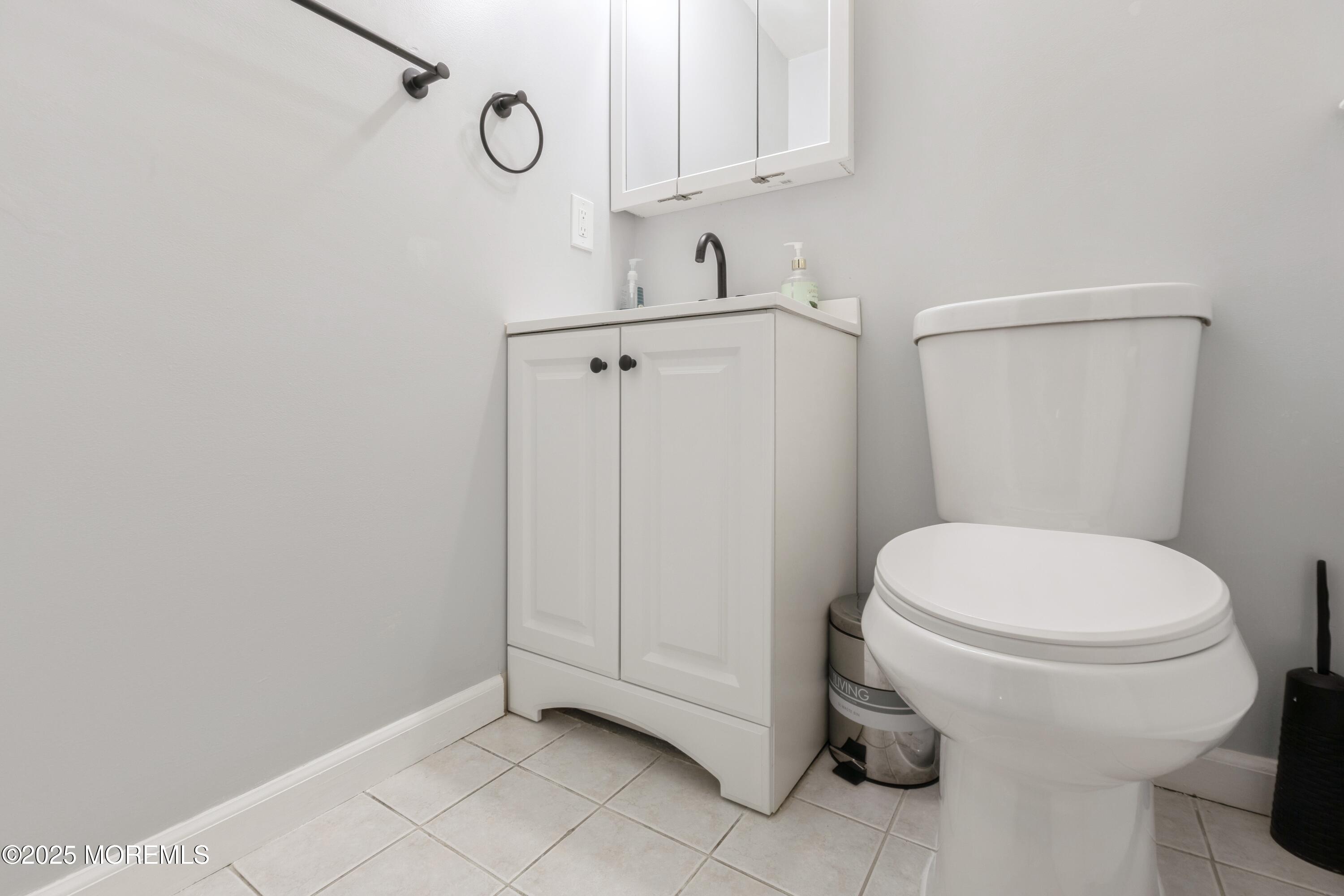 1001 Ship Avenue, Beachwood, New Jersey image 10