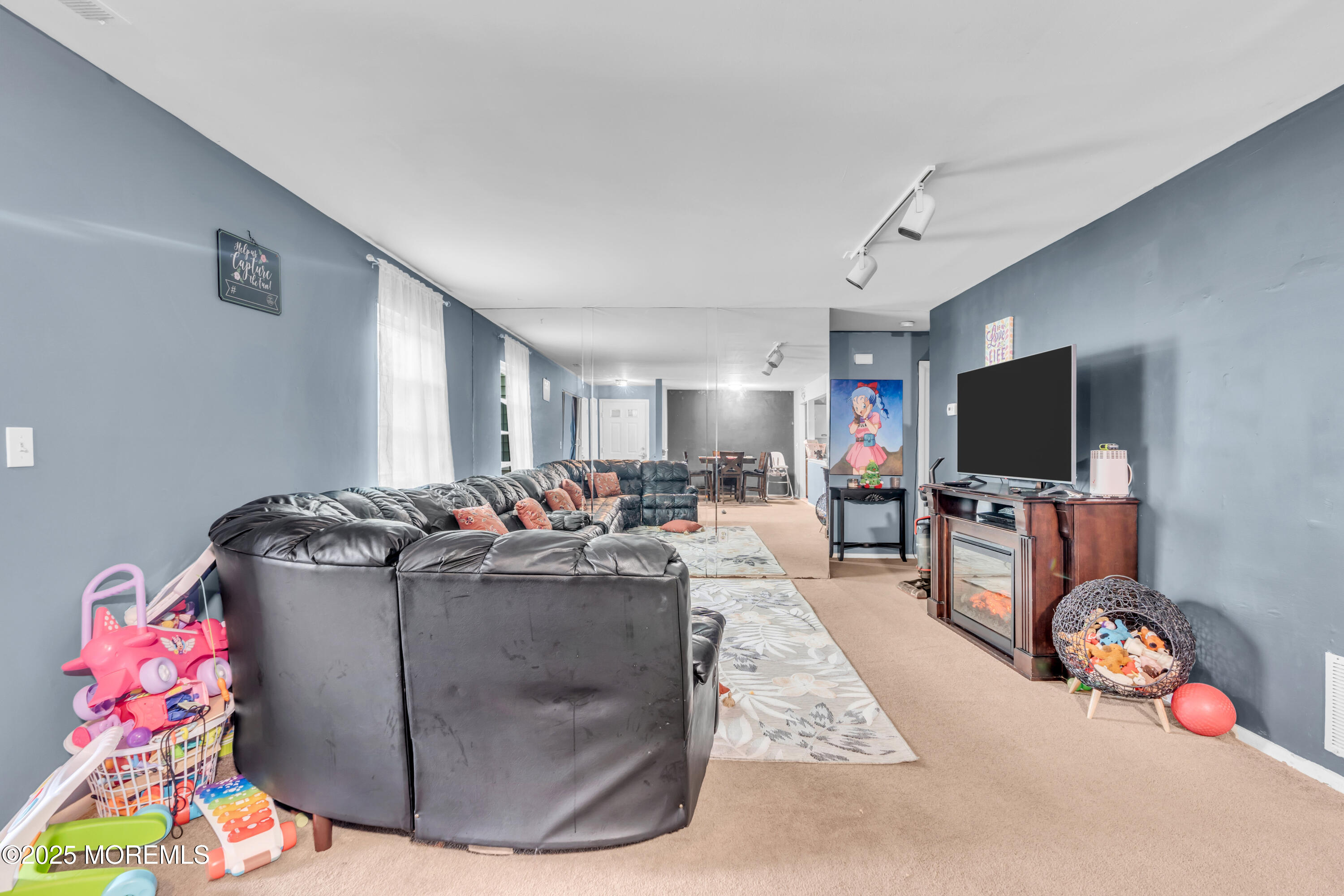 716 Zlotkin Circle #1, Freehold, New Jersey image 14