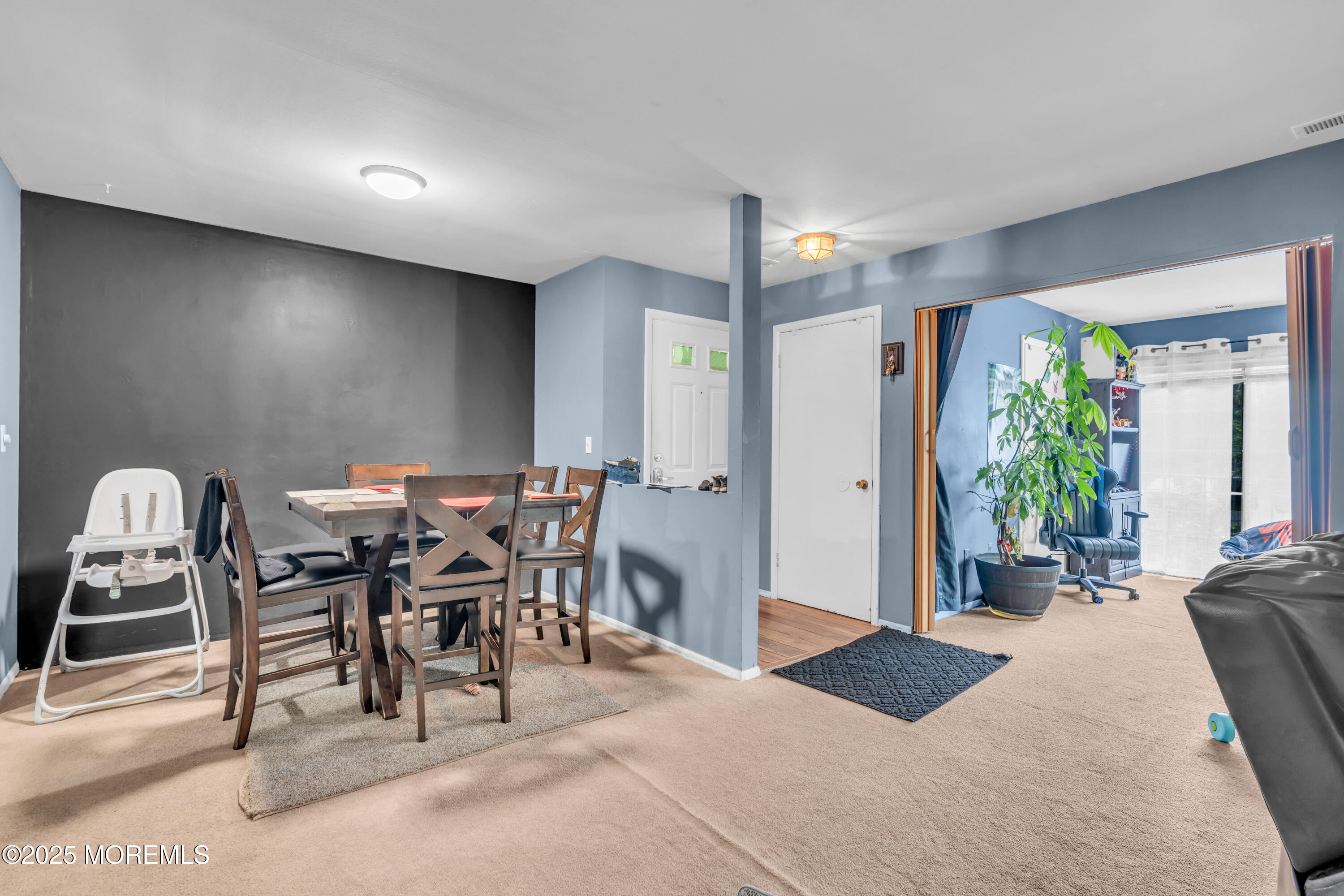 716 Zlotkin Circle #1, Freehold, New Jersey image 4