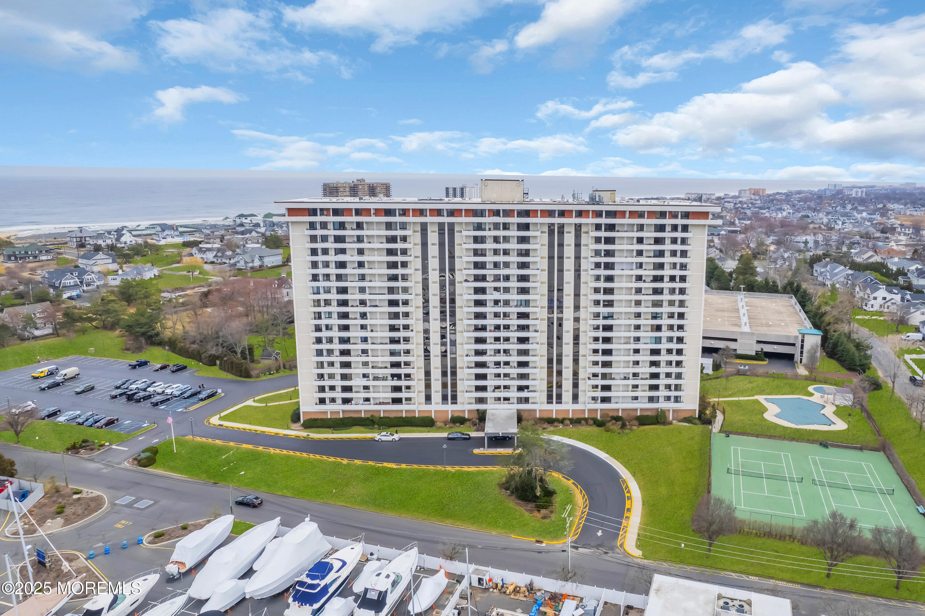 1 Channel Drive #1205, Monmouth Beach, New Jersey image 1