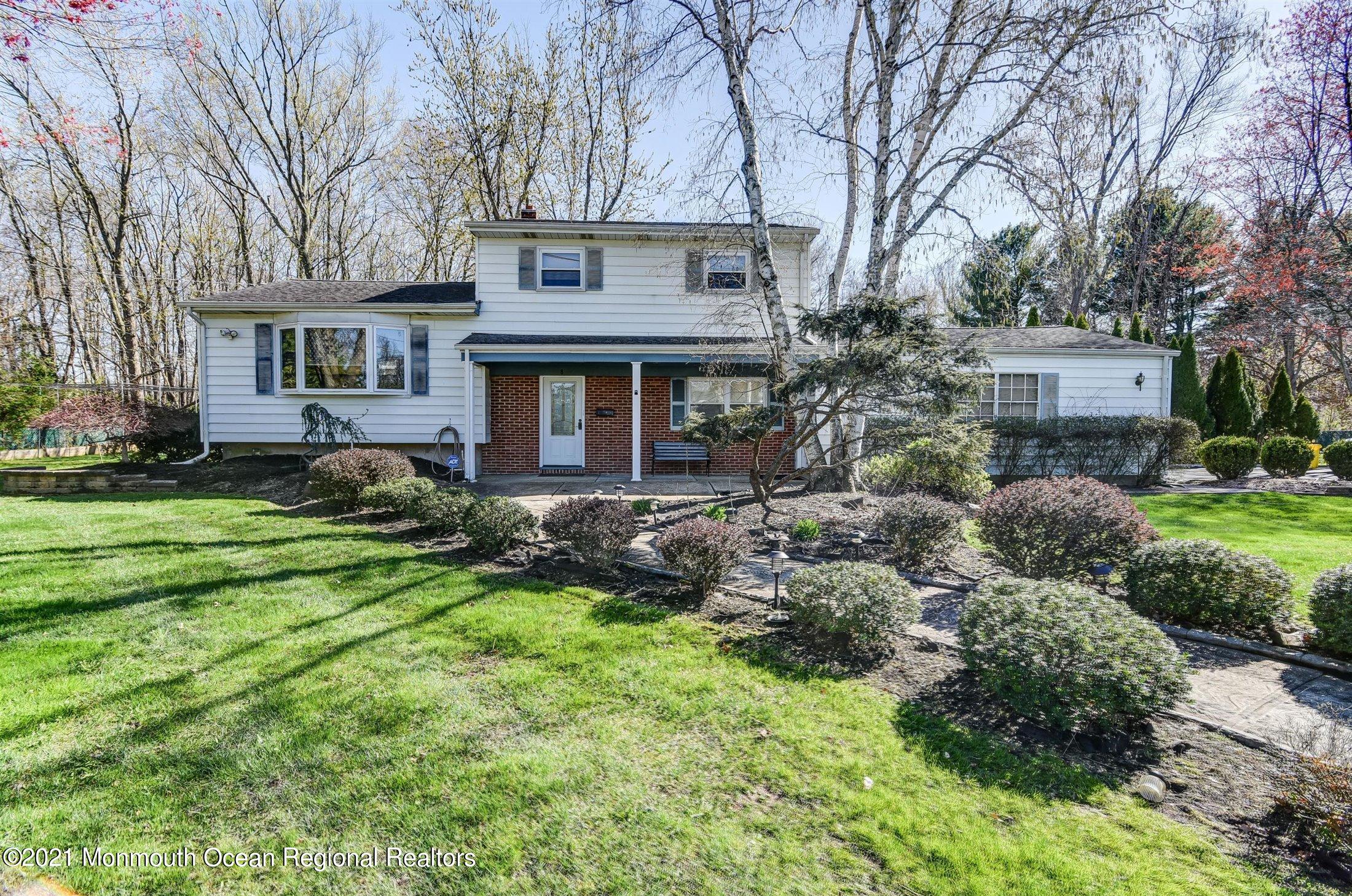 Photo 1 of 34 — 8 Innes Road, East Brunswick, NJ 08816