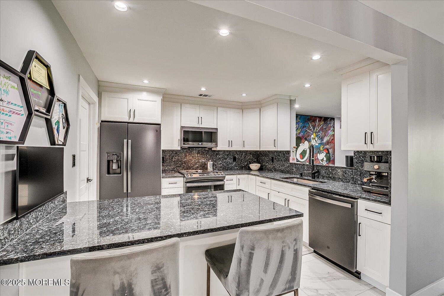 1031 Tarragon Court, Morganville, New Jersey image 9