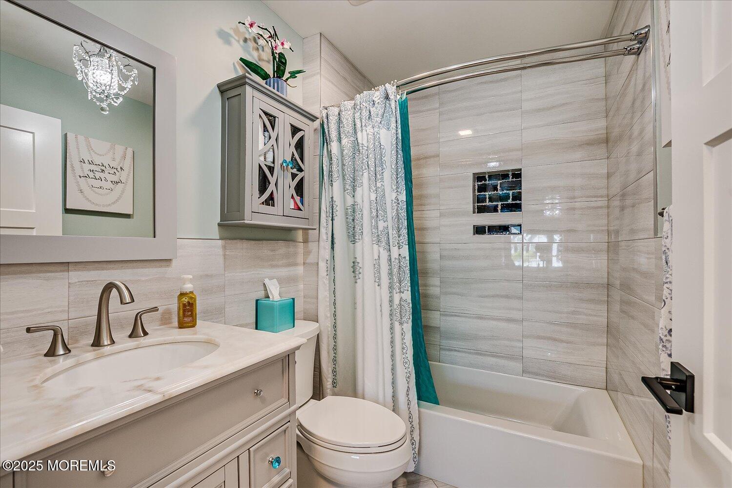 1031 Tarragon Court, Morganville, New Jersey image 28