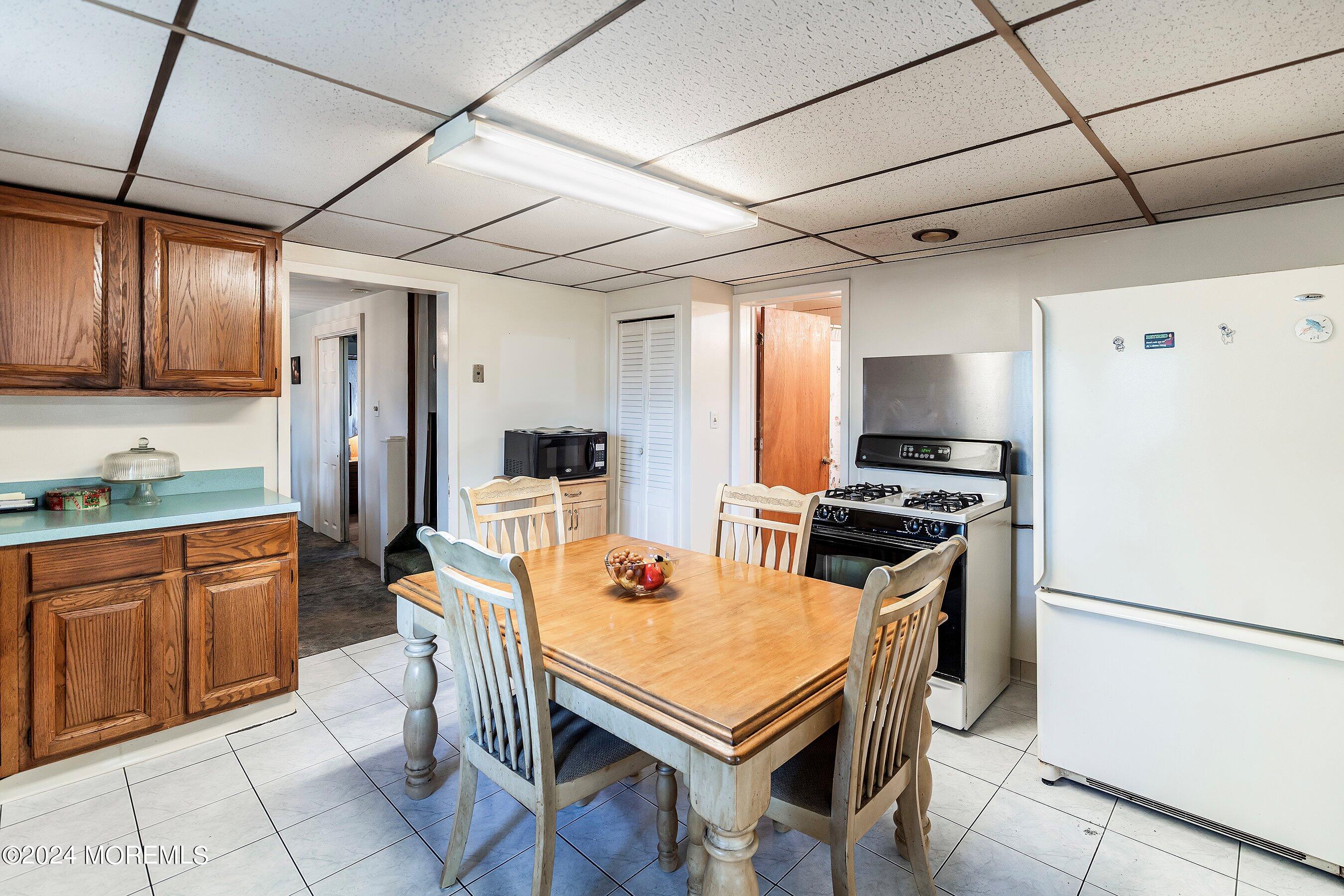 27 Linton Place, Keansburg, New Jersey image 10