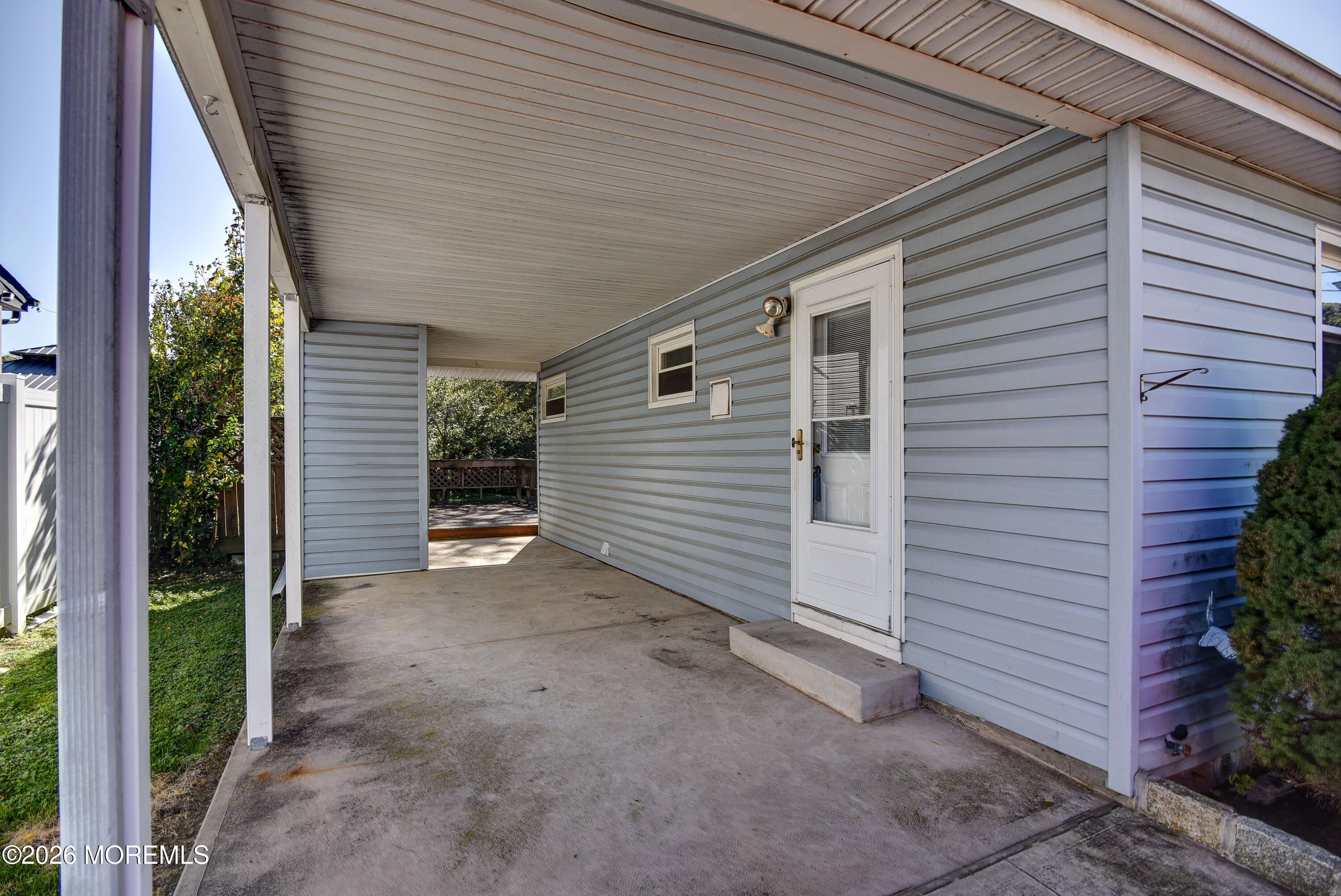 104 Pinetree Drive