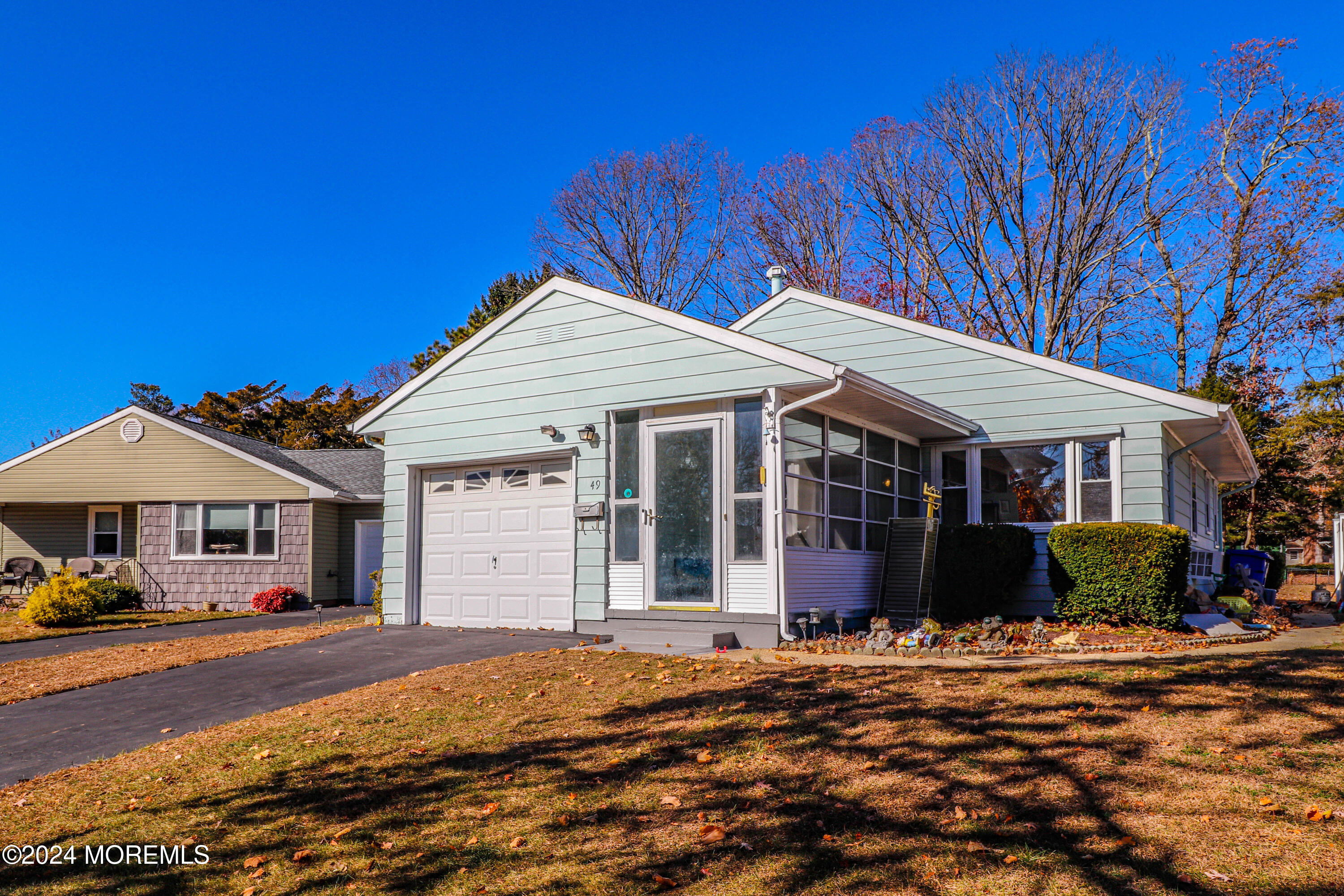 49 Sunflower Lane, Toms River, New Jersey image 1