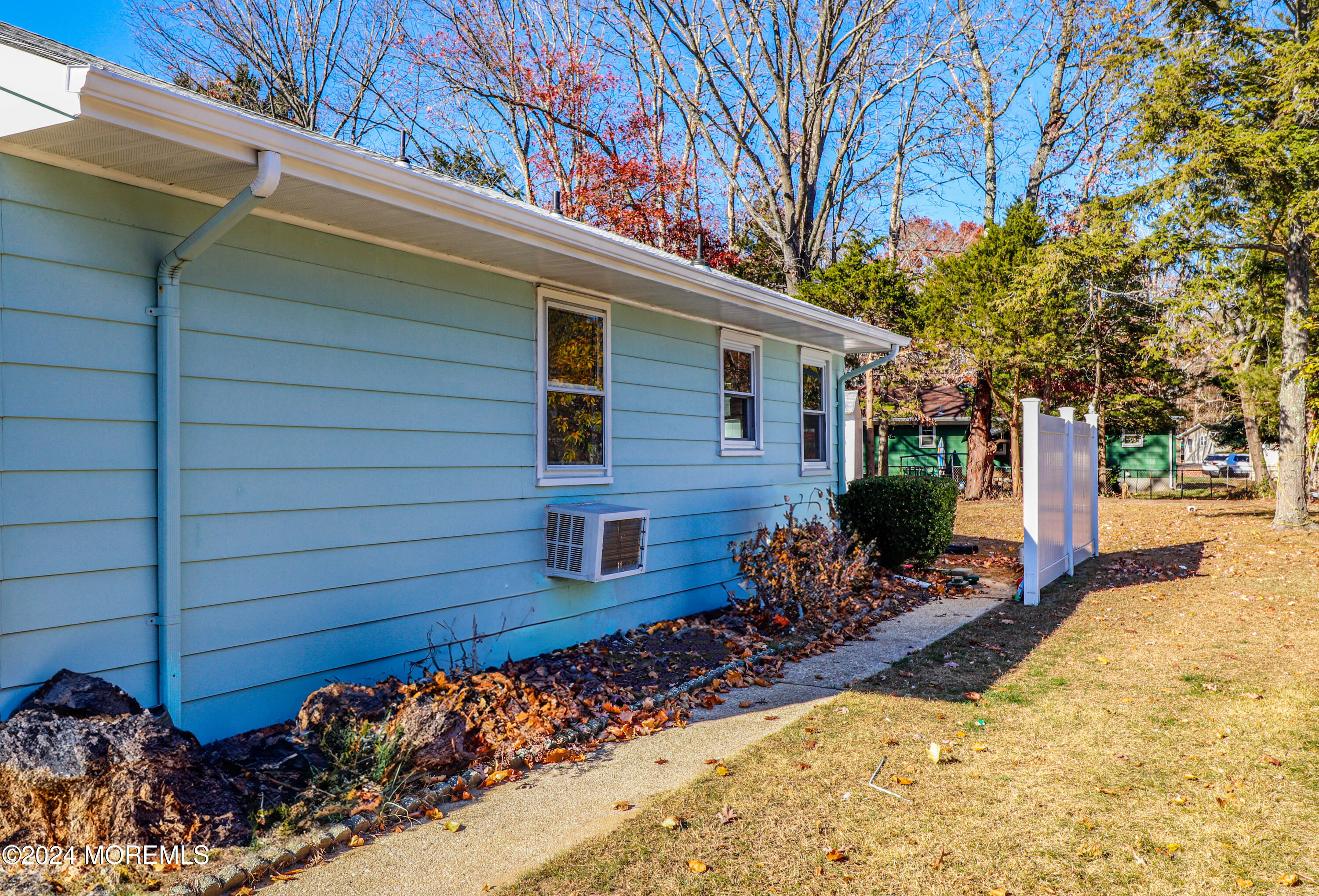 49 Sunflower Lane, Toms River, New Jersey image 4