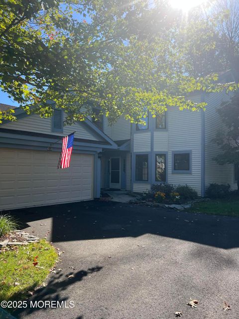 48 Old Orchard Lane 1103 Ocean Twp NJ 07712