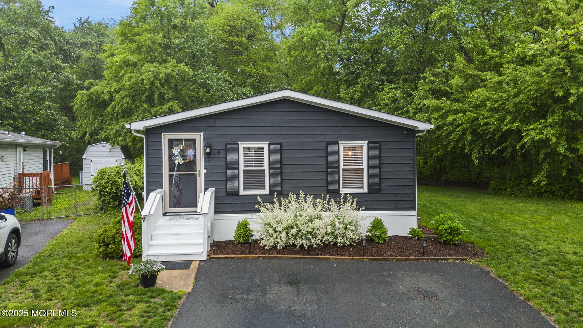 15 Cedar Court, Manalapan, New Jersey image 1