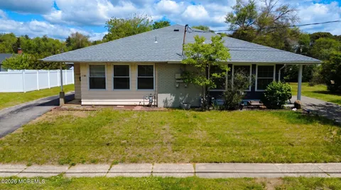 MLS: 22614507