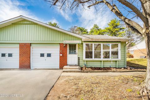 86 B Yorktowne Parkway B Whiting NJ 08759