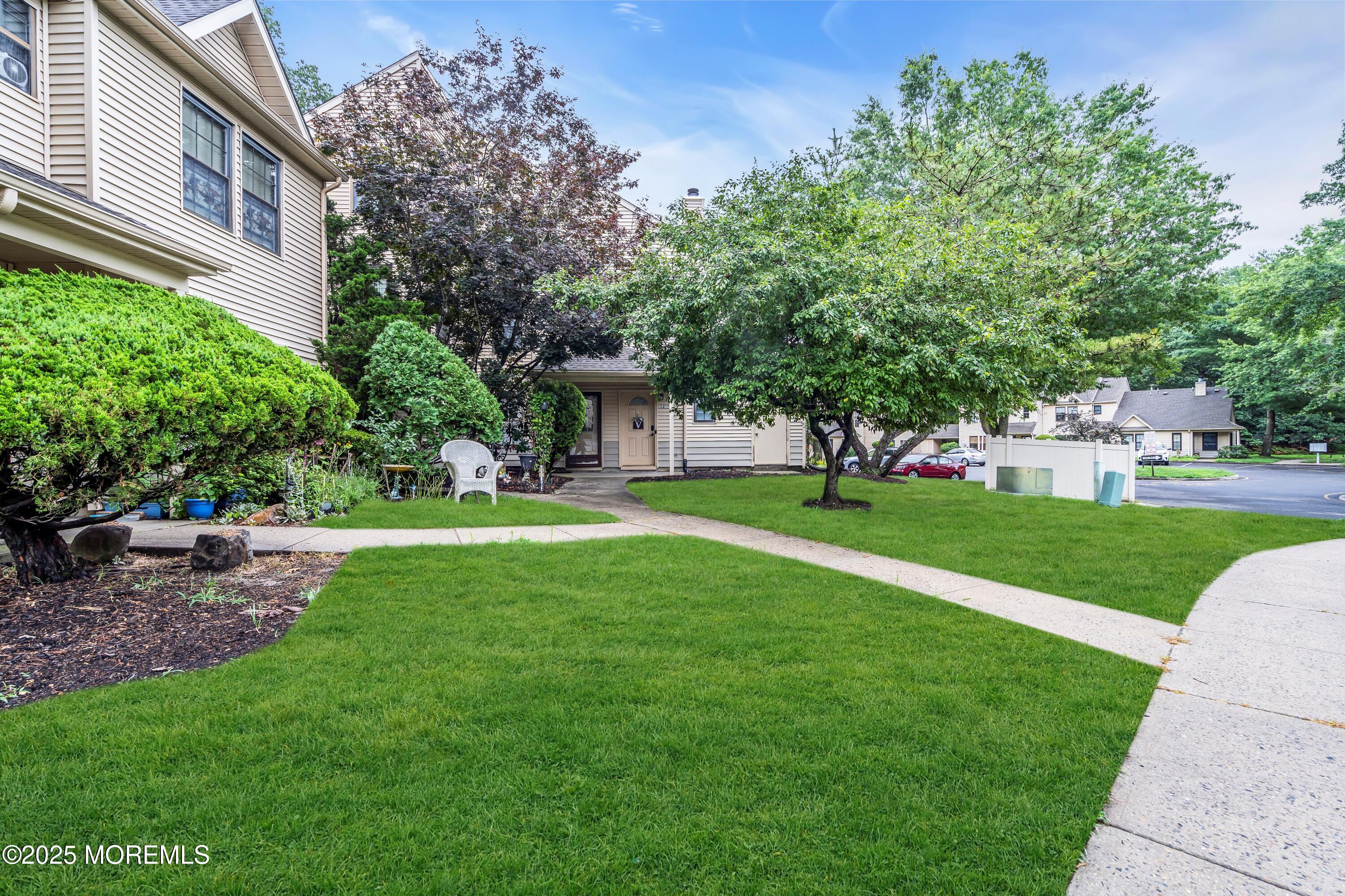 54 Snapdragon Court