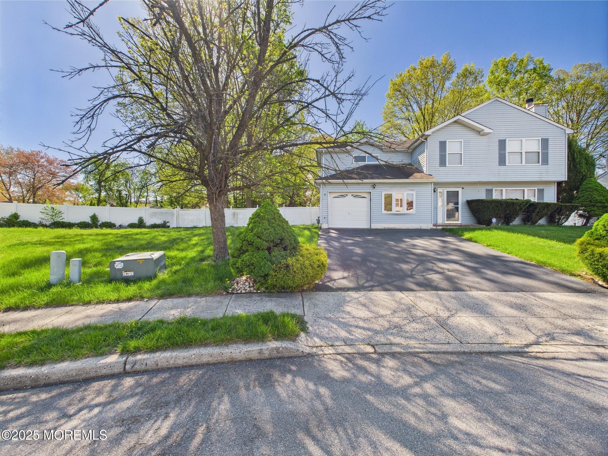 74 Mystic Court, Cliffwood, New Jersey image 2