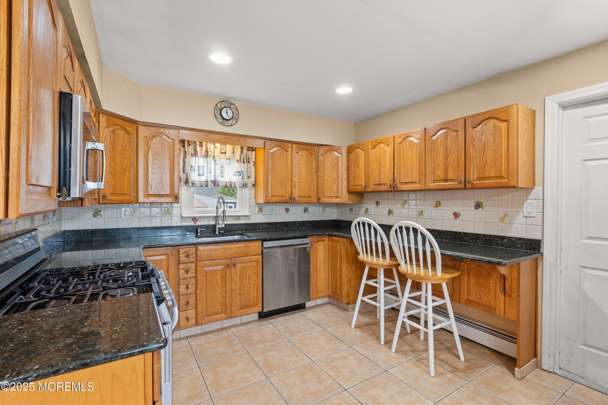 30 Woodland Drive, Howell, New Jersey image 9