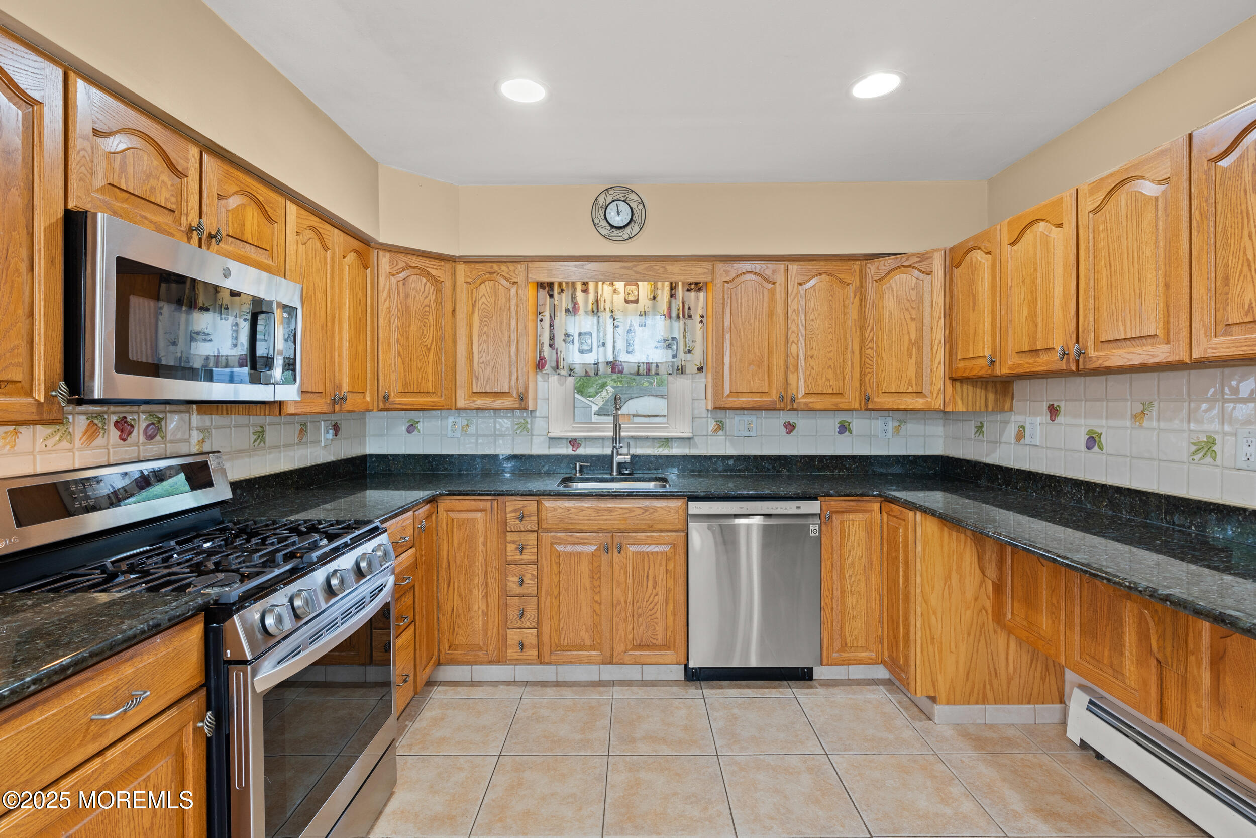 30 Woodland Drive, Howell, New Jersey image 10