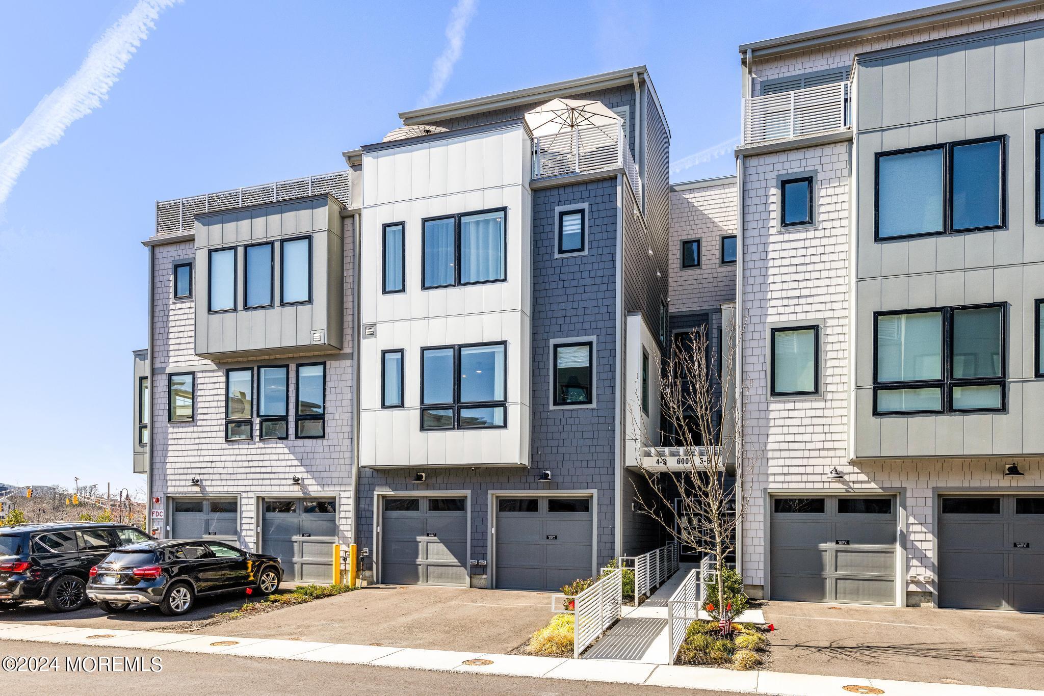600 Heck Street 4