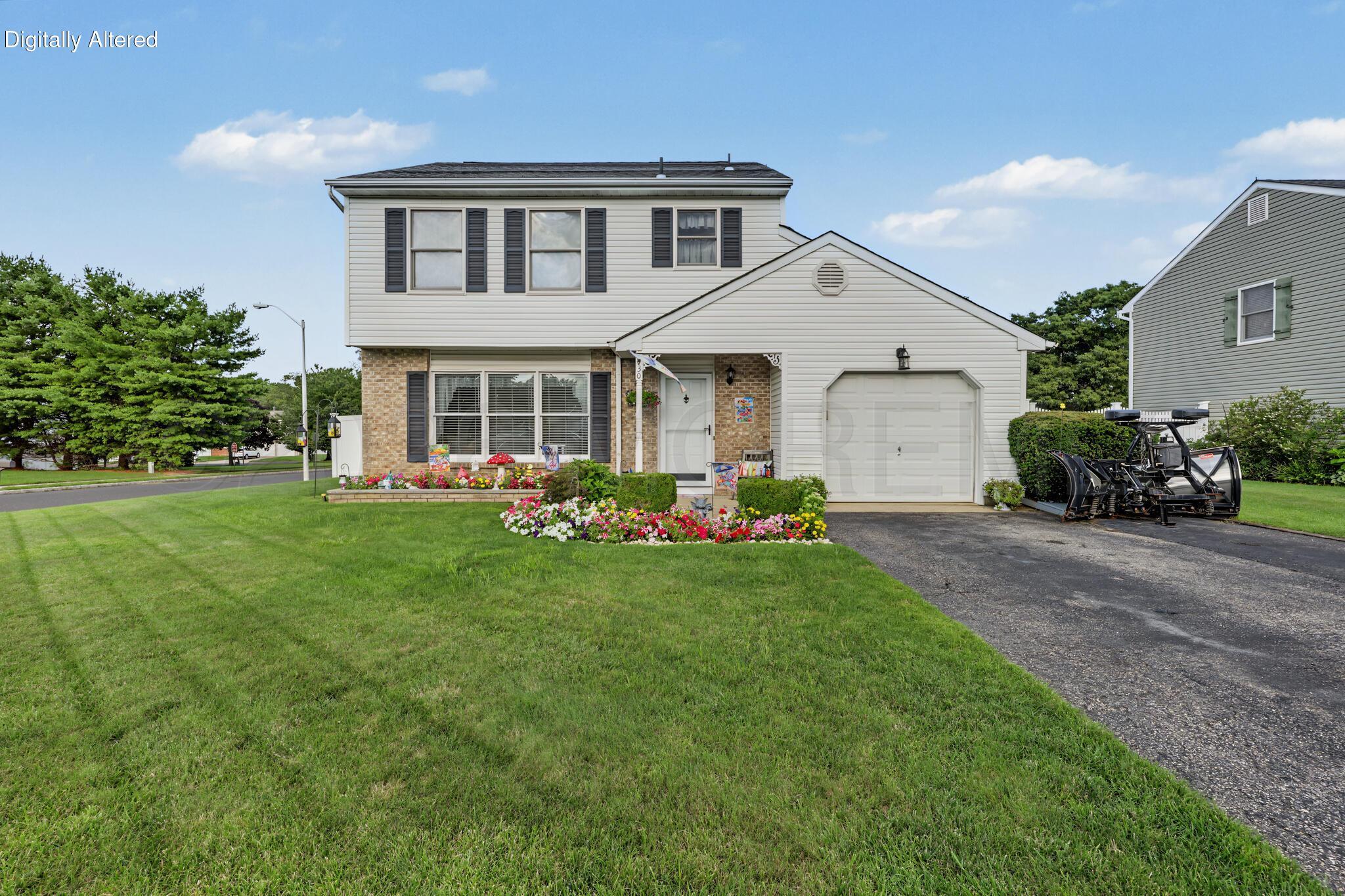 30 Albatross Drive
