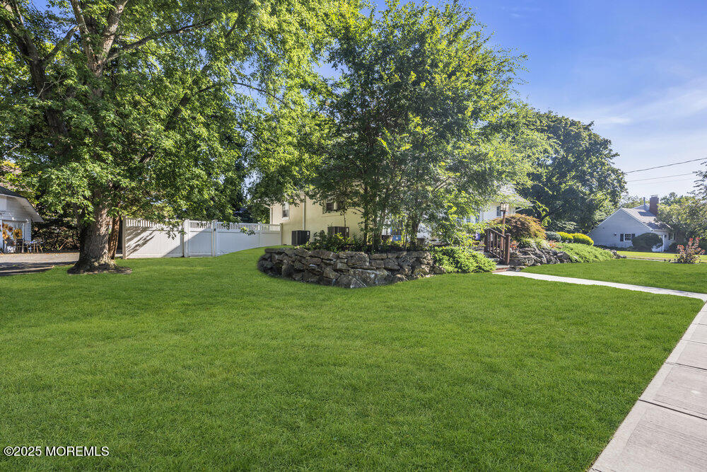 42 Edgemere Drive