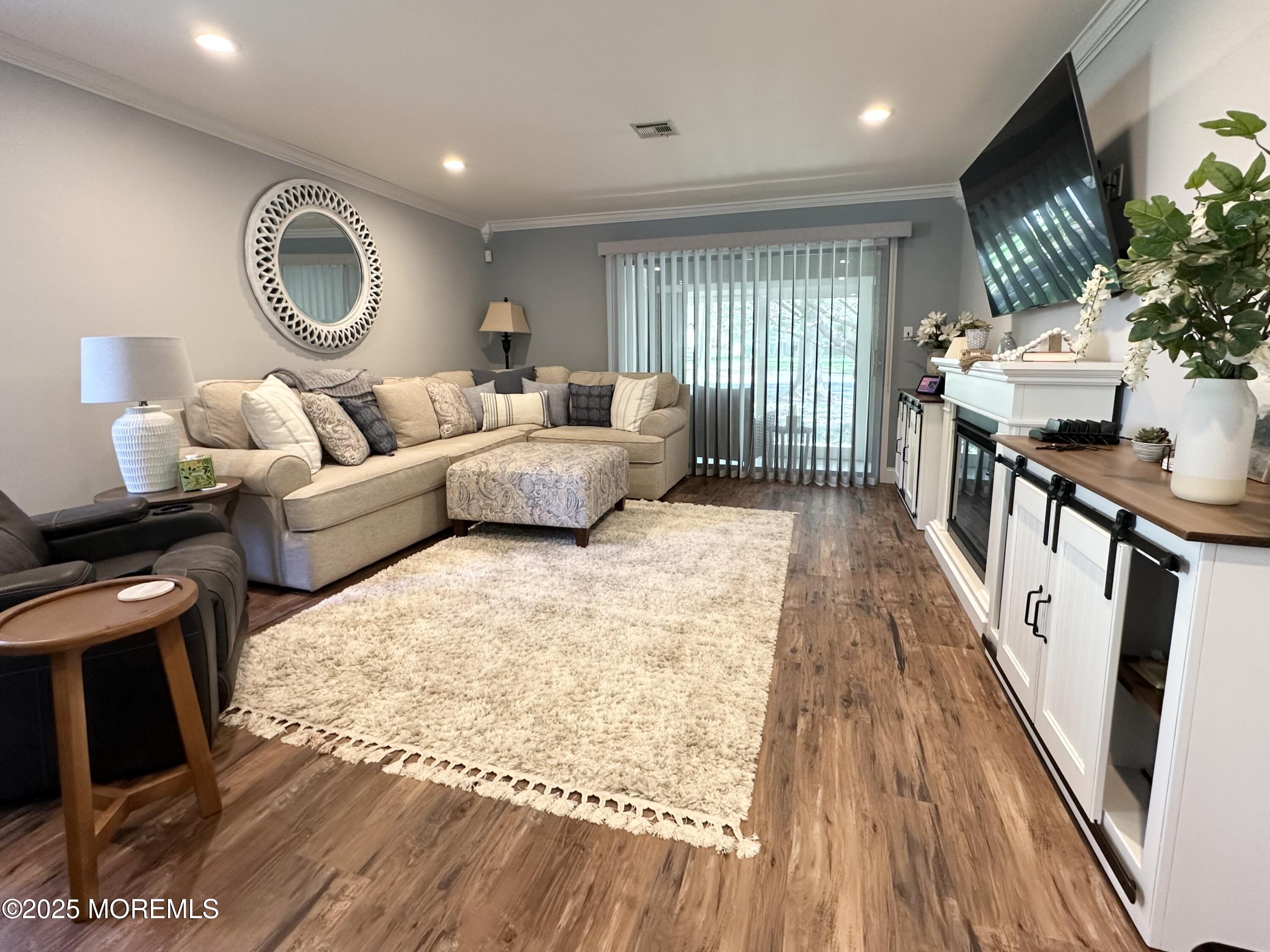 222 Medford Court #A, Manalapan, New Jersey image 14