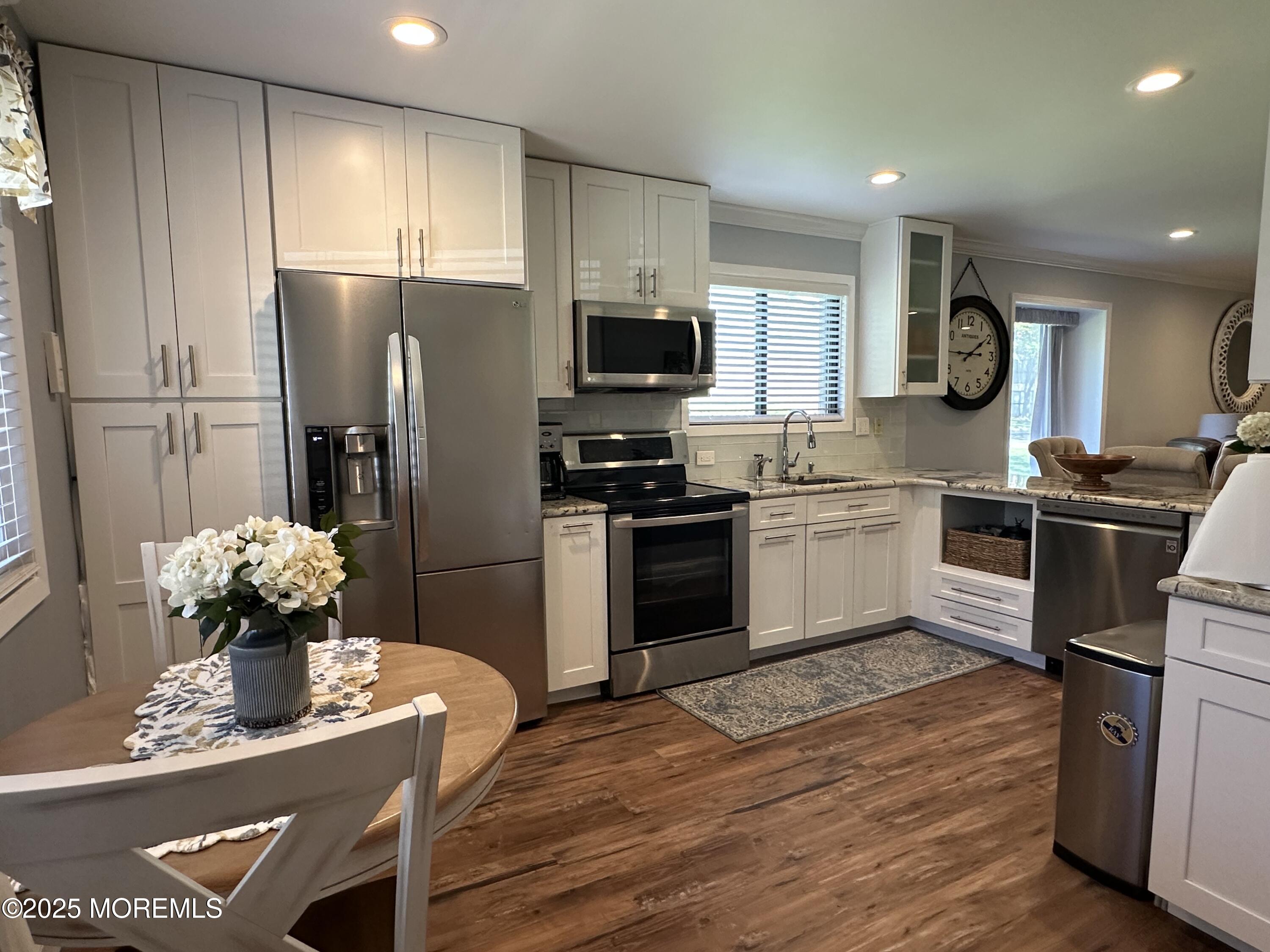 222 Medford Court #A, Manalapan, New Jersey image 6