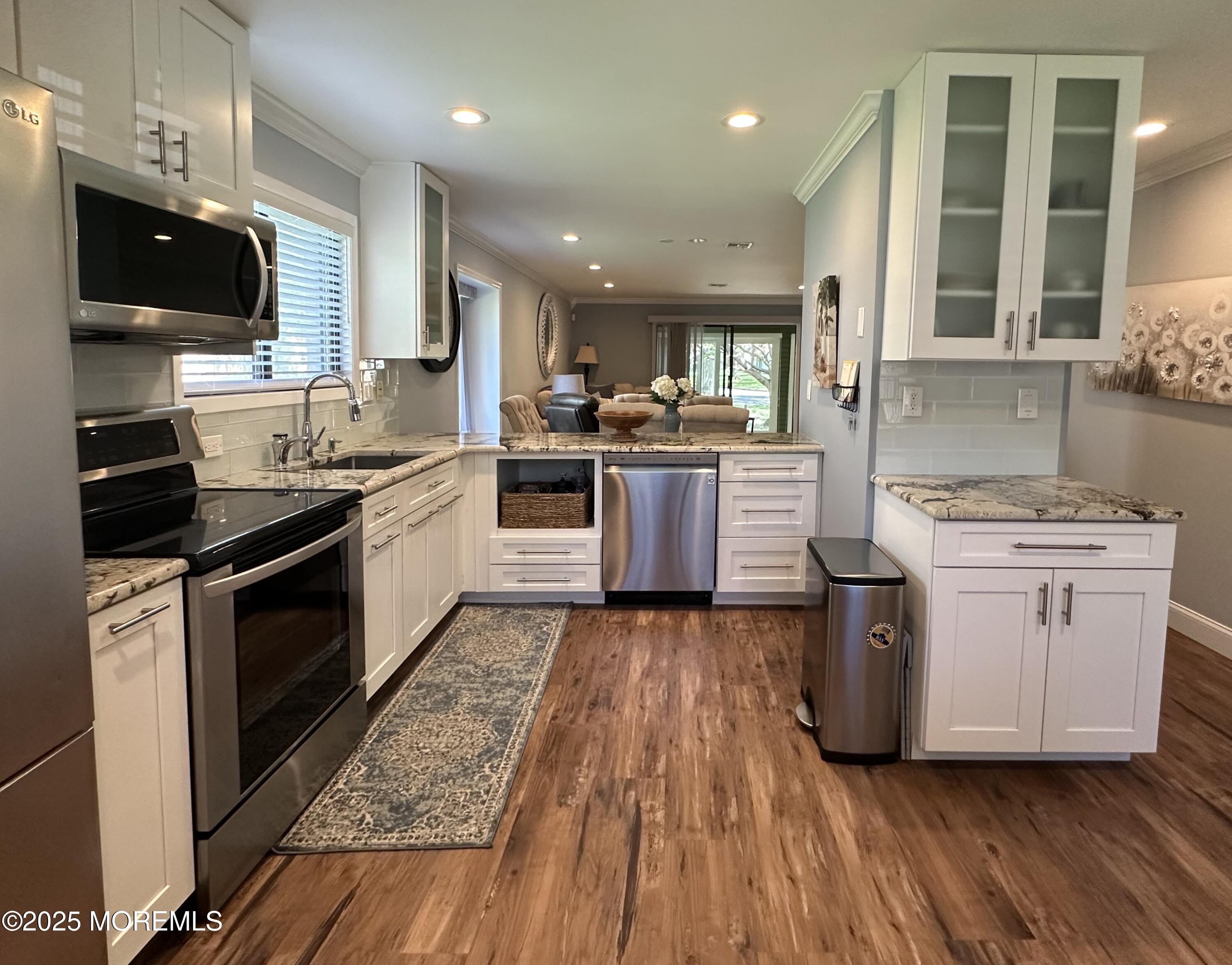 222 Medford Court #A, Manalapan, New Jersey image 5